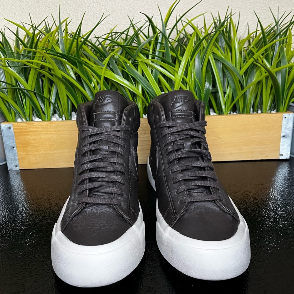 Sample Nike Blazer Mid Premium Black - image 1
